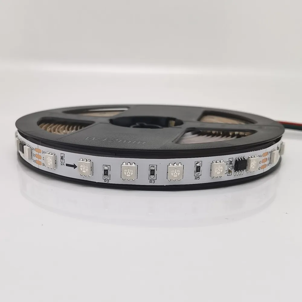 Pixel Chasing RGB LED strip 60LED 24v